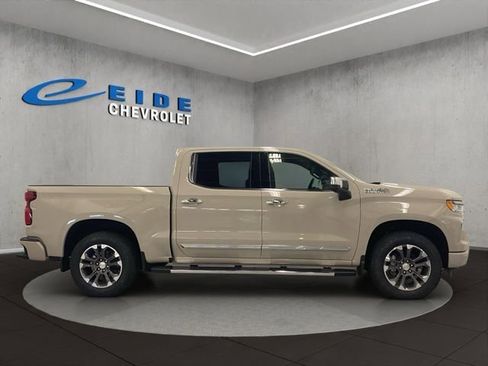 New 2026 Chevrolet Silverado 1500 High Country w/ Technology Package AWD/4WD image 9