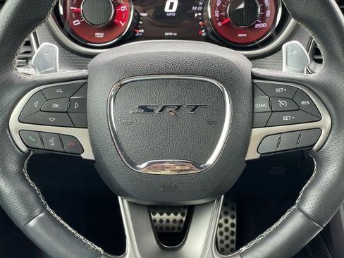 Used 2016 Dodge Challenger SRT Hellcat RWD image 33