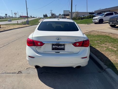 Used 2015 INFINITI Q50 Premium w/ Navigation Package image 4