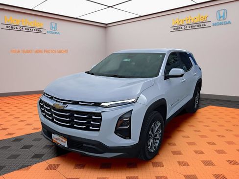 Used 2025 Chevrolet Equinox LT AWD/4WD image 1