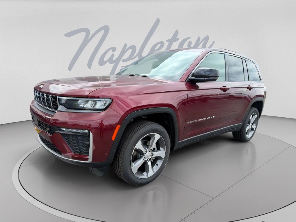 New 2026 Jeep Grand Cherokee Limited w/ Luxury Tech Group II AWD/4WD image 1