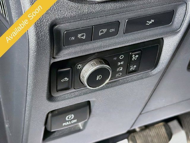 Used 2023 Ford F150 XLT AWD/4WD image 10