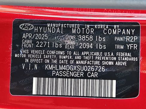 Certified 2025 Hyundai Elantra Sport FWD image 21