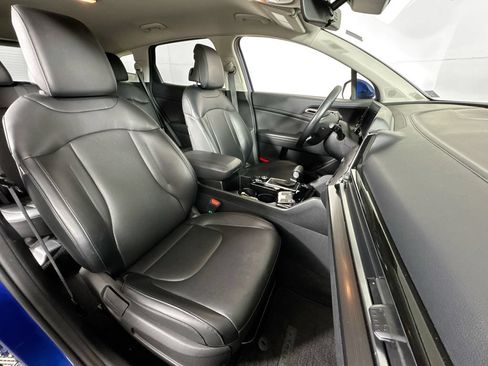 Used 2024 Kia Sportage EX FWD image 28