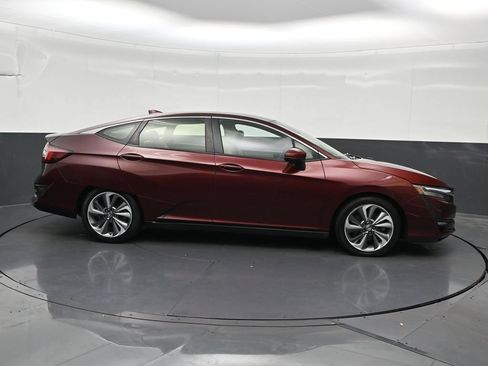 Used 2018 Honda Clarity Plug-In Hybrid image 6