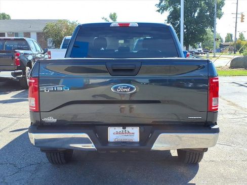Used 2015 Ford F150 XLT image 5