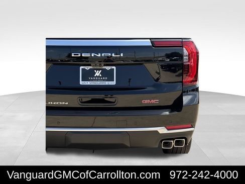 New 2026 GMC Yukon Denali w/ Denali Reserve Package AWD/4WD image 5