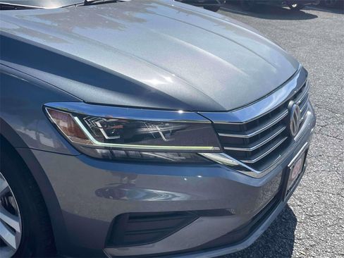 Used 2021 Volkswagen Passat 2.0T S image 10