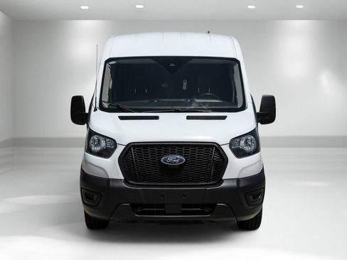 Used 2023 Ford Transit 250 Medium Roof AWD w/ Load Area Protection Package image 4