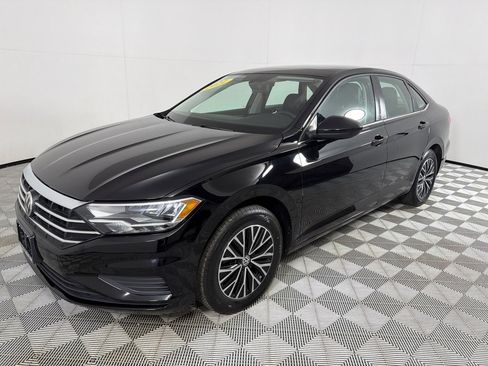 Used 2021 Volkswagen Jetta R-Line FWD image 9