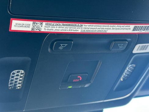 Used 2025 Toyota Camry SE w/ Multimedia Upgrade Package FWD image 23