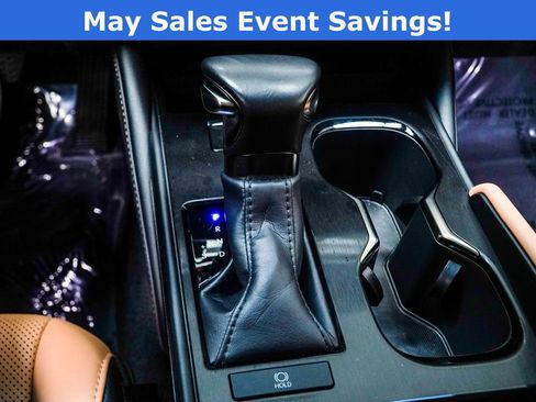 Used 2025 Lexus ES 350 w/ Premium Package FWD image 18