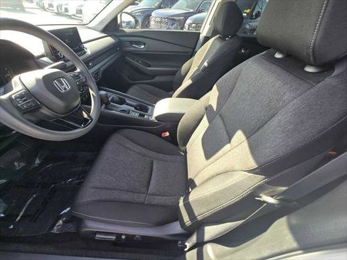 Used 2024 Honda Accord EX image 22