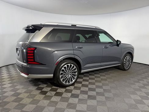 Used 2026 Hyundai Palisade Calligraphy AWD/4WD image 6