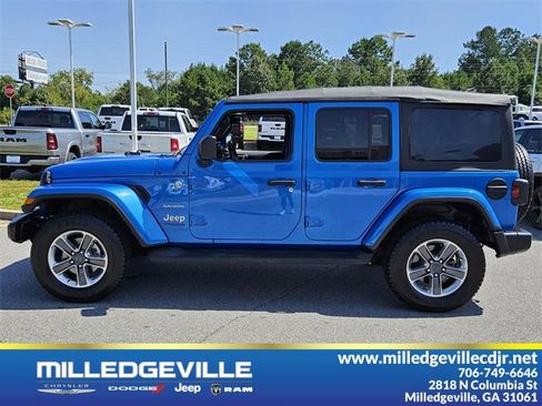 Used 2022 Jeep Wrangler Unlimited Sahara w/ Cold Weather Group image 5