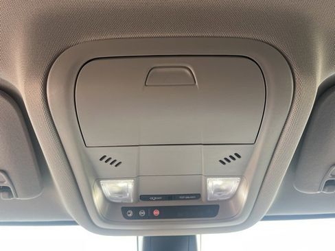 Used 2023 GMC Acadia SLE w/ Driver Convenience Package image 35