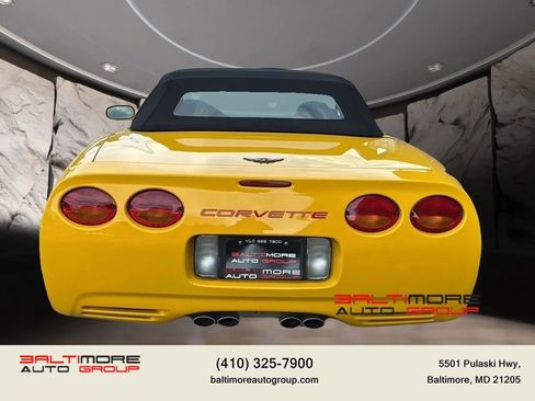 Used 2002 Chevrolet Corvette Convertible w/ Preferred Equipment Group2 RWD image 12