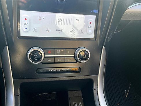 Used 2022 Ford Edge SEL w/ Convenience Package image 15