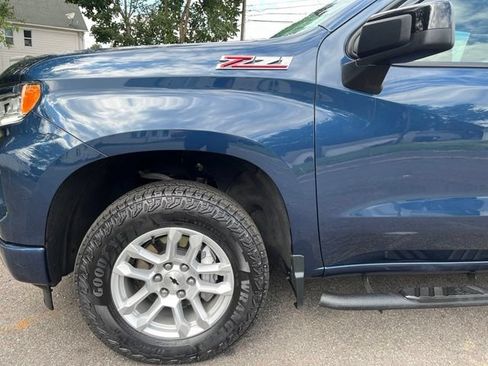 Used 2023 Chevrolet Silverado 1500 RST AWD/4WD image 9