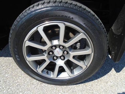 Used 2022 GMC Canyon Denali AWD/4WD image 28
