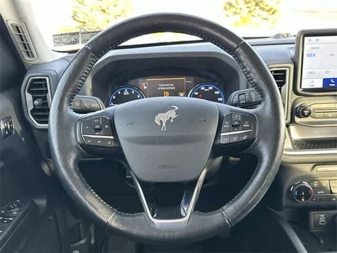 Used 2023 Ford Bronco Sport Outer Banks w/ Tech Package image 8