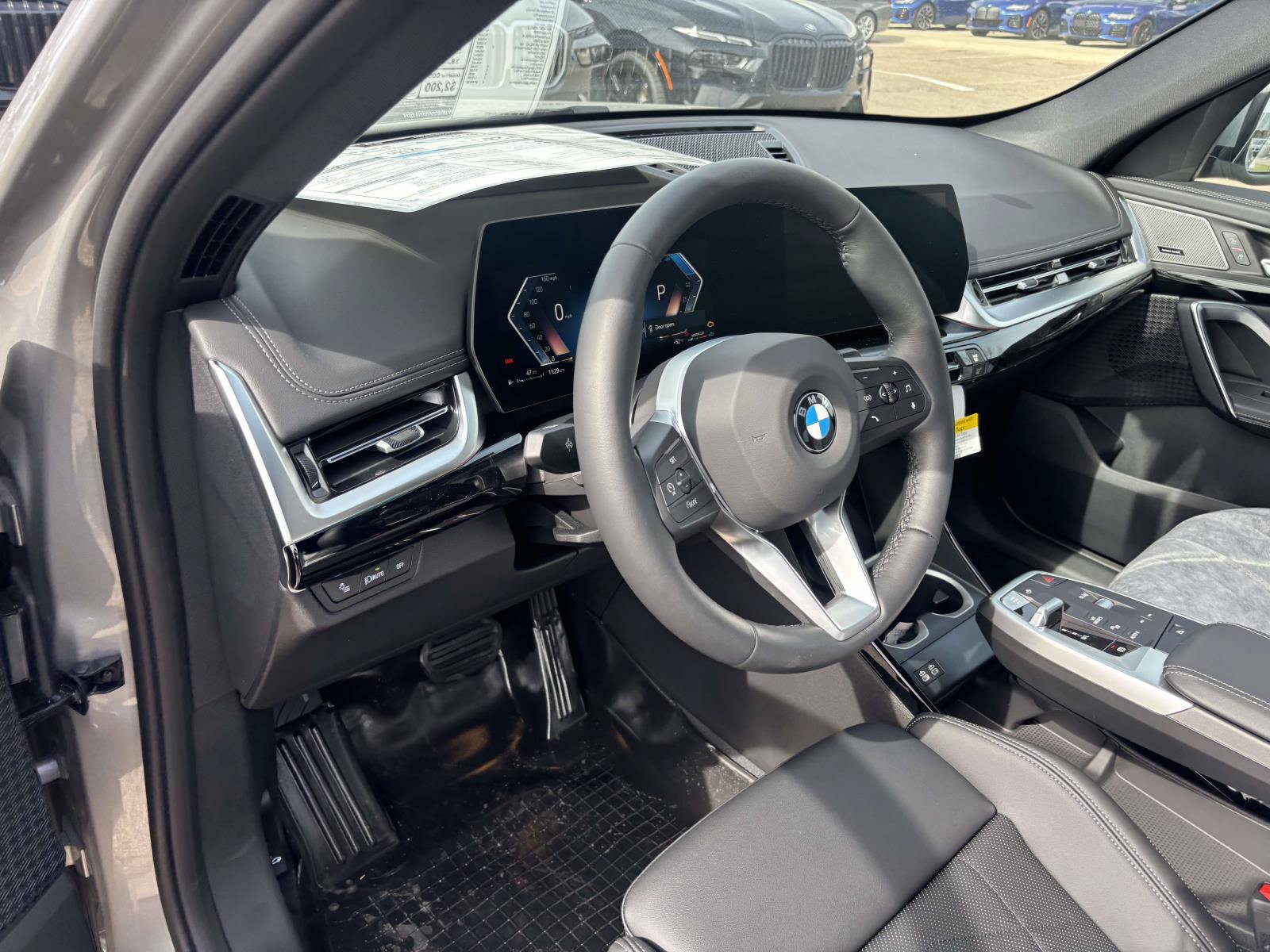 Used 2026 BMW X1 xDrive28i w/ Technology Package AWD/4WD image 9