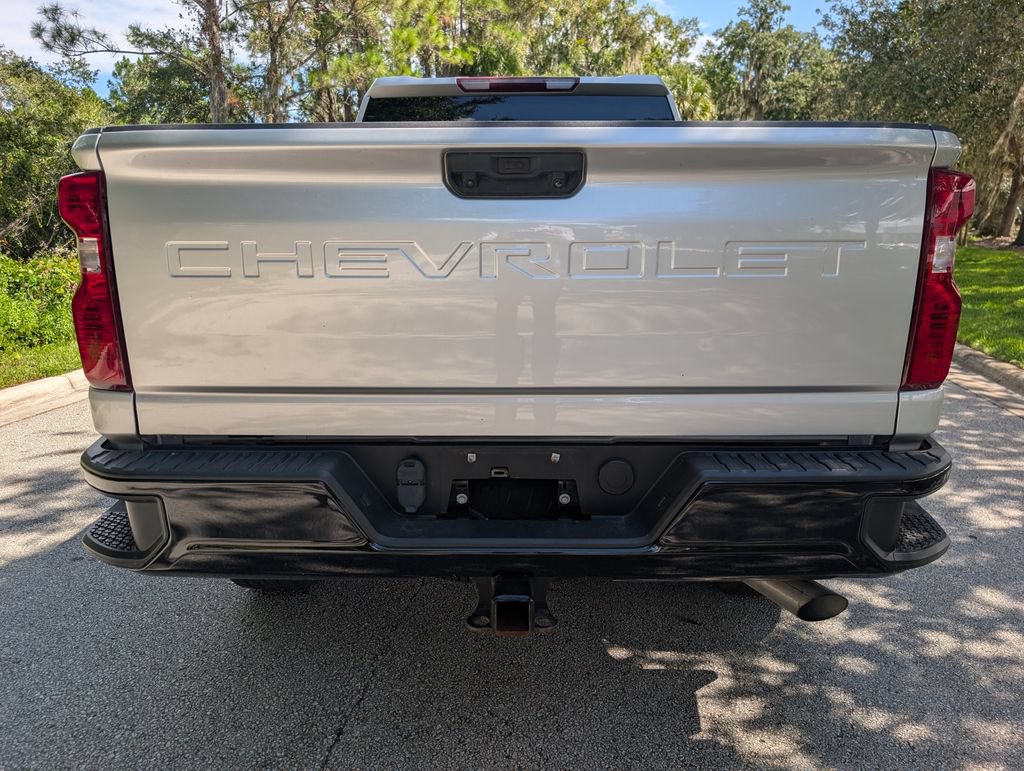 Used 2023 Chevrolet Silverado 2500 Custom w/ Custom Value Package AWD/4WD image 7