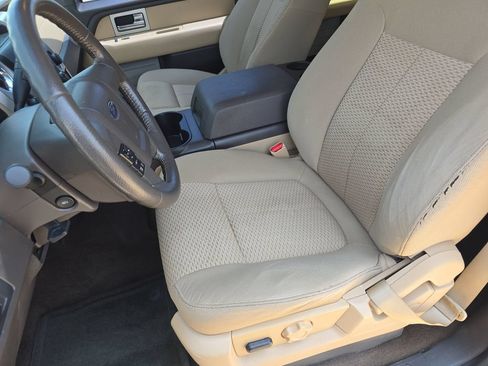 Used 2011 Ford F150 XLT w/ XLT Chrome Pkg AWD/4WD image 14