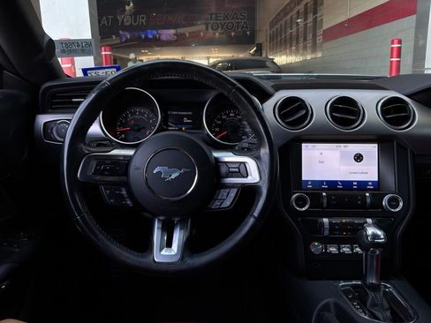 Used 2022 Ford Mustang GT w/ Equipment Group 301A RWD image 15