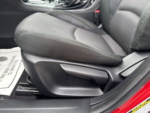 Used 2015 MAZDA MAZDA3 i Touring image 15
