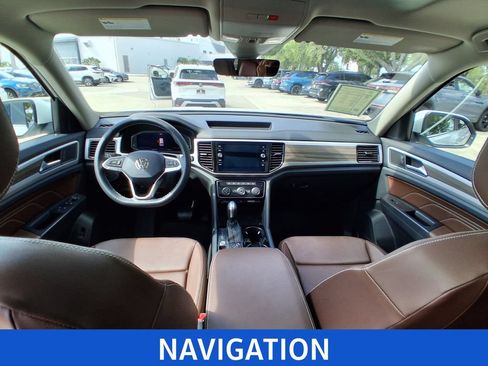 Certified 2023 Volkswagen Atlas SEL AWD/4WD image 12