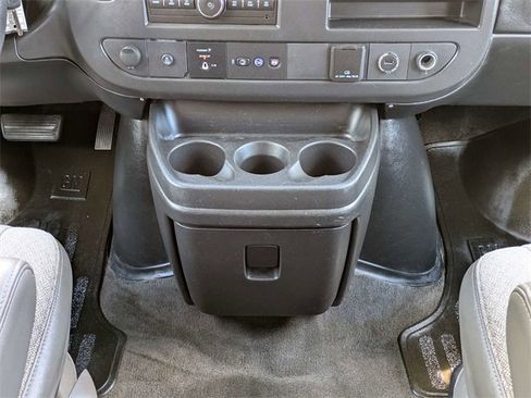 Used 2017 Chevrolet Express 3500 LT w/ LT Preferred Equipment Group image 20