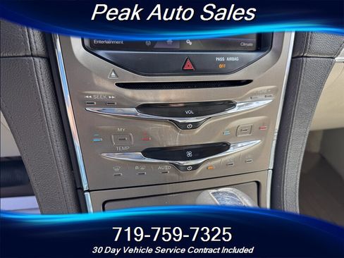 Used 2013 Lincoln MKX AWD image 19