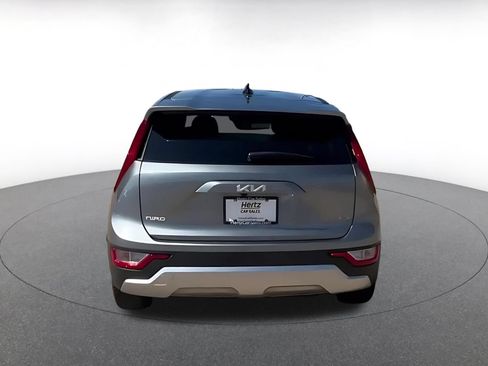 Used 2026 Kia Niro LX FWD image 12