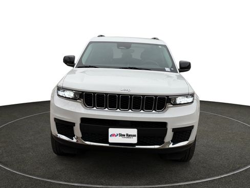 Used 2021 Jeep Grand Cherokee L Laredo w/ Luxury Tech Group I AWD/4WD image 9