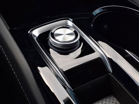 New 2026 Buick Envision Avenir image 15