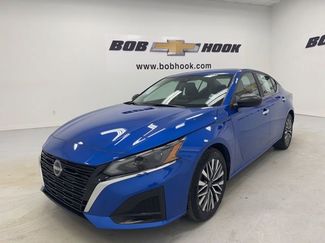 Used 2025 Nissan Altima 2.5 SV video 1