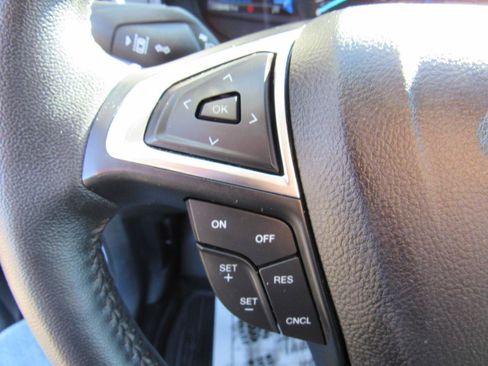 Used 2024 Ford Edge SEL w/ Sport Appearance Package AWD/4WD image 13