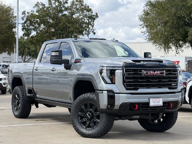 Used 2026 GMC Sierra 2500 AT4 w/ AT4 Premium Plus Package AWD/4WD image 2