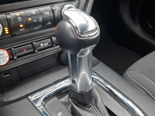 Used 2016 Ford Mustang Coupe RWD image 13