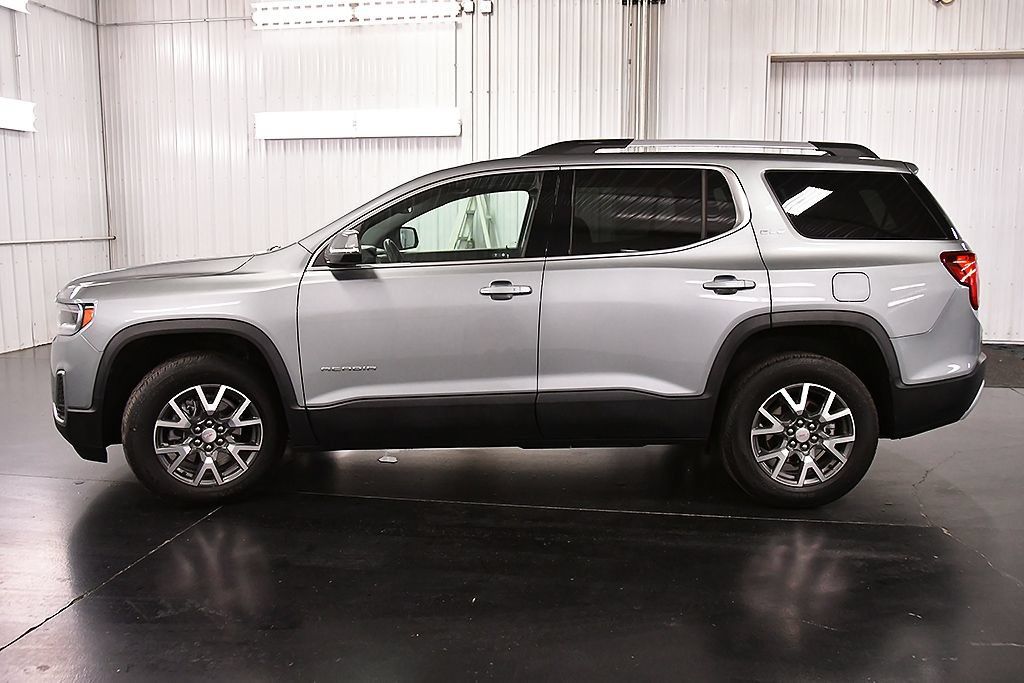 Used 2023 GMC Acadia SLE w/ Driver Convenience Package AWD/4WD image 4