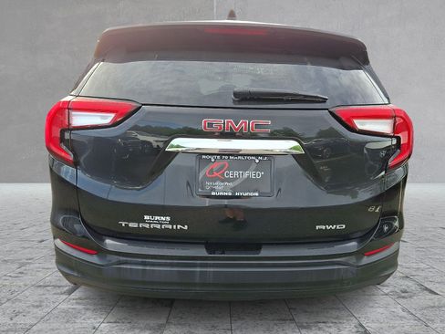 Used 2023 GMC Terrain SLE w/ Driver Convenience Package AWD/4WD image 6