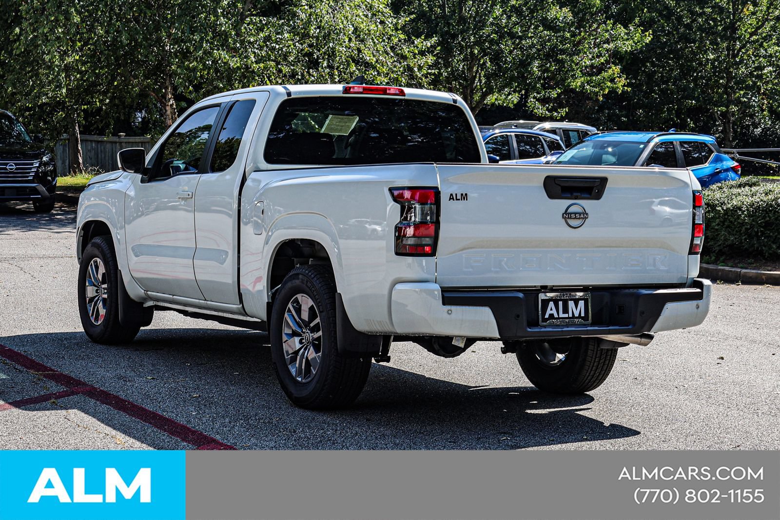 Certified 2025 Nissan Frontier SV RWD image 8