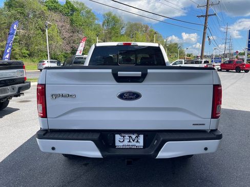 Used 2015 Ford F150 XLT w/ Equipment Group 302A Luxury image 6