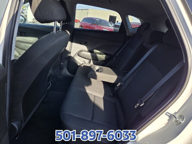 Used 2025 Hyundai Kona SEL FWD image 9