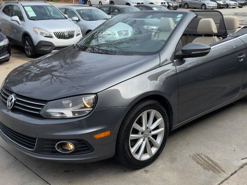 Used 2012 Volkswagen Eos Komfort image 4