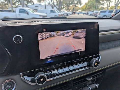 Certified 2024 Chevrolet Colorado ZR2 w/ ZR2 Convenience Package III image 23