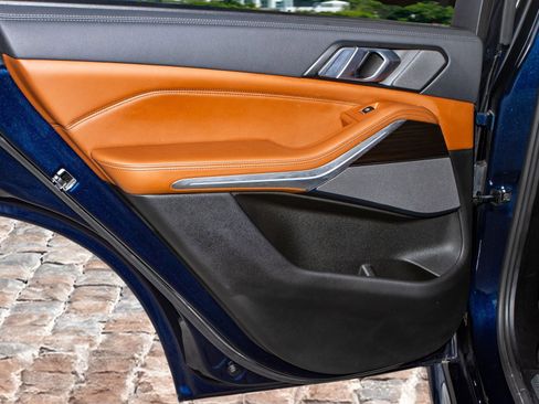 Used 2023 BMW X5 M50i w/ Executive Package image 16