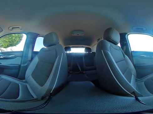 Used 2025 Chevrolet TrailBlazer LT image 41