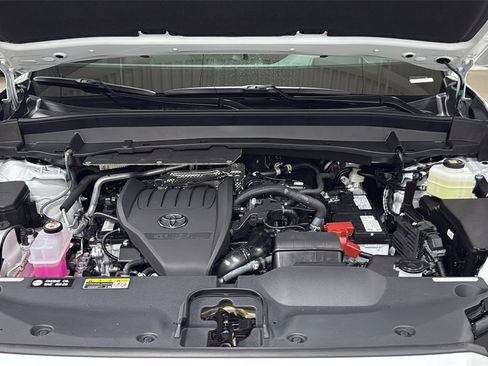 New 2026 Toyota Grand Highlander Platinum image 26